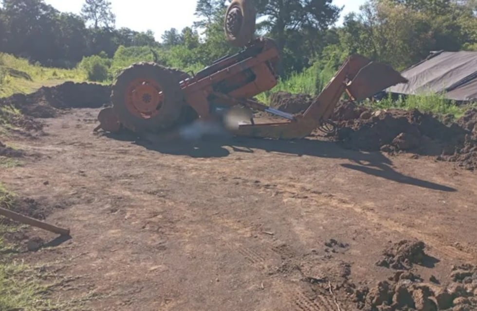 Un hombre murió aplastado por un tractor en una zona rural de Colonia Oro Verde