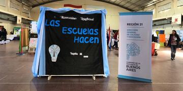 Tres Arroyos: Pablo Garate recorrió la muestra “Las Escuelas Hacen”