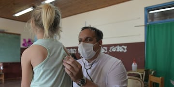 Se brindó atención pediátrica a los niños que asisten a la institución.