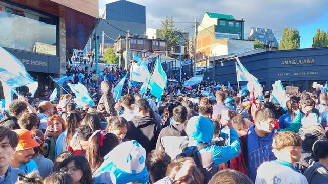 Ushuaia festeja a lo grande el pase de Argentina a la semifinal