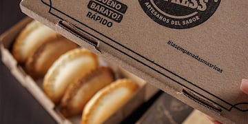 Allanaron 13 locales de una reconocida marca de empanadas en Buenos Aires