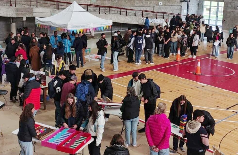 Se realizó la 3ra edición de “La previa de la Previa” en el Polideportivo Municipal de Tres Arroyos