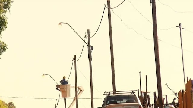 Nuevas obras de tendido eléctrico beneficiarán a los barrios Cantera y Eucaliptal de Puerto Rico.