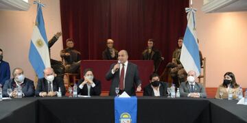 Tucumán y Nación firmaron acuerdos para la realización de jardines de infantes en la provincia.