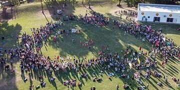 Colonia de Verano en un parque de la Ciudad (Foto: Instagram @paraisoburbujo)