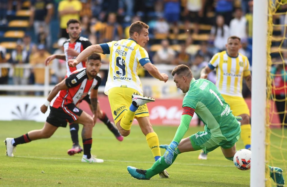 Marco Ruben se convirtió en el máximo goleador de Rosario Central