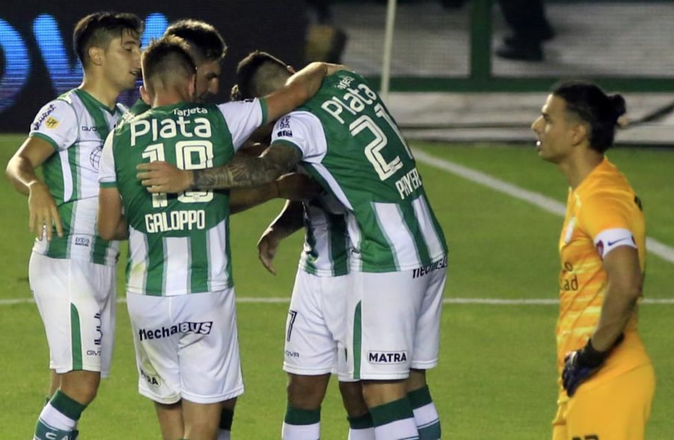 Banfield goleó a San Lorenzo y tiene su lugar en la final de la Copa Diego Maradona
