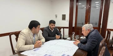 El ministro Marcelo Nazur destacó que el objetivo es que las familias accedan a sus hogares con todos los servicios esenciales.