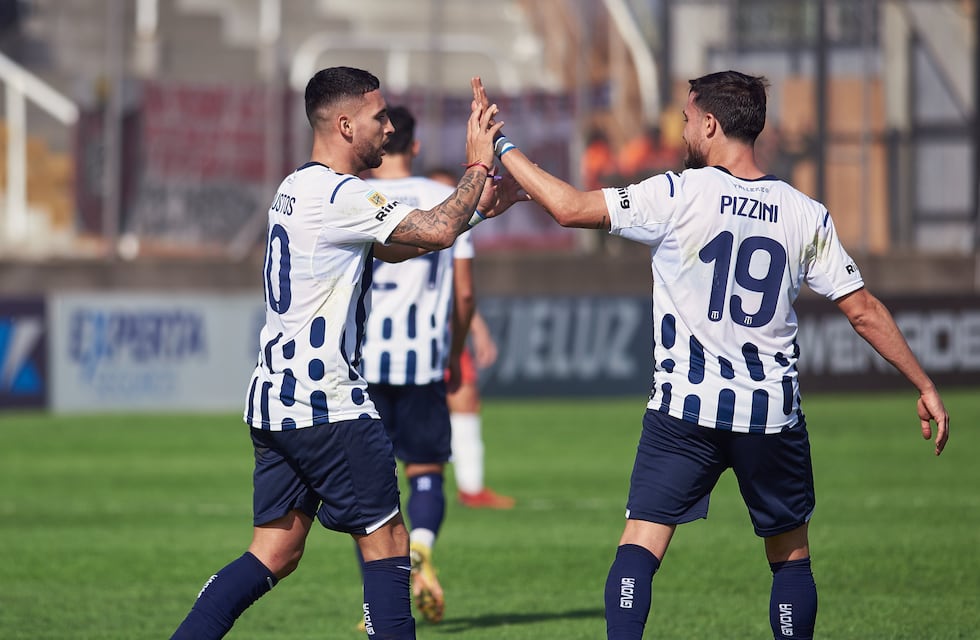 Videos: Los goles de Sosa y de Bustos para que Talleres le gane a Chacarita por Copa Argentina