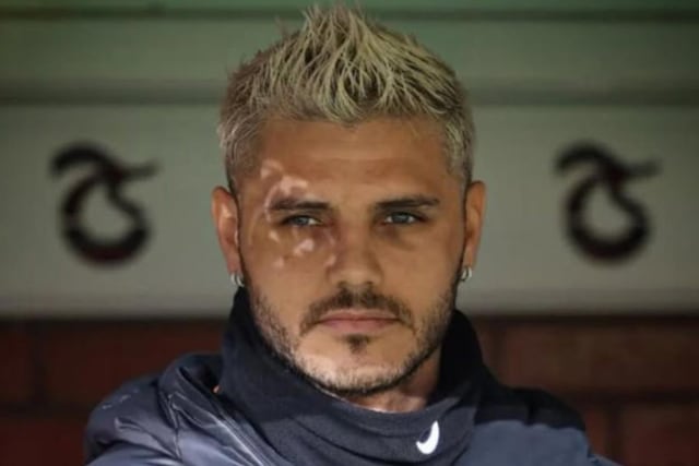 Se conocieron detalles de la revinculación del futbolista con sus hijas.