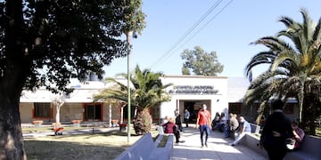 El hombre fue trasladado al Hospital Gumersindo Sayago, donde confirmaron el fatal desenlace. (La Voz)