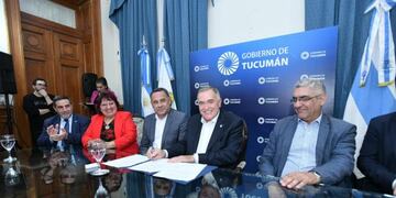 El Gobierno cerró un acuerdo con UPCN.