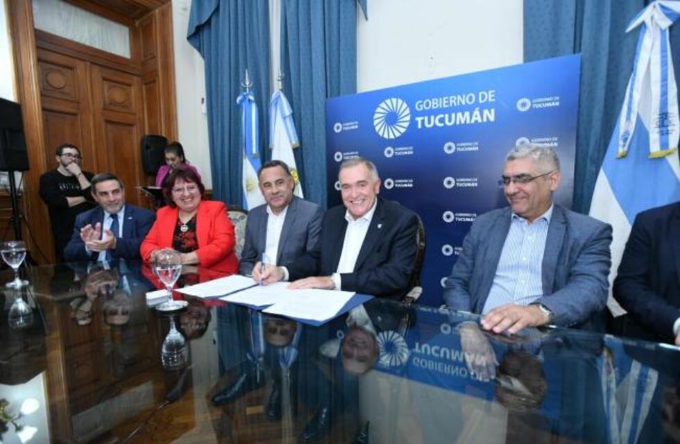 Acuerdo salarial: UPCN y Gobierno provincial firman convenio