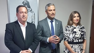 Alejandro Snopek, Juan Cardozo Traillou y Mariela Ferreyra, diputados de Unidad Por Jujuy.