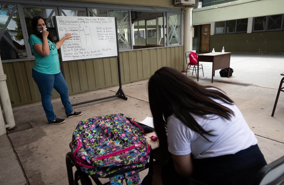 Establecen tres nuevos protocolos para el inicio de clases presenciales en San Juan