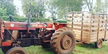 Pretendían robar los animales con una jaula estirada por un tractor.