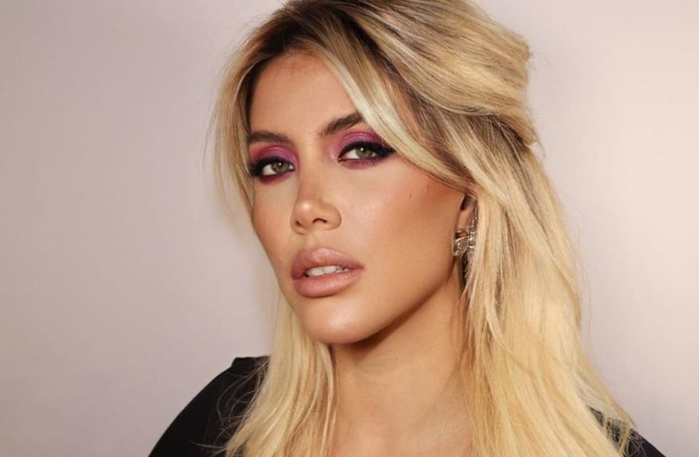 Wanda Nara mostró todos su placard y en particular su cartera que cuesta más de un millón de pesos