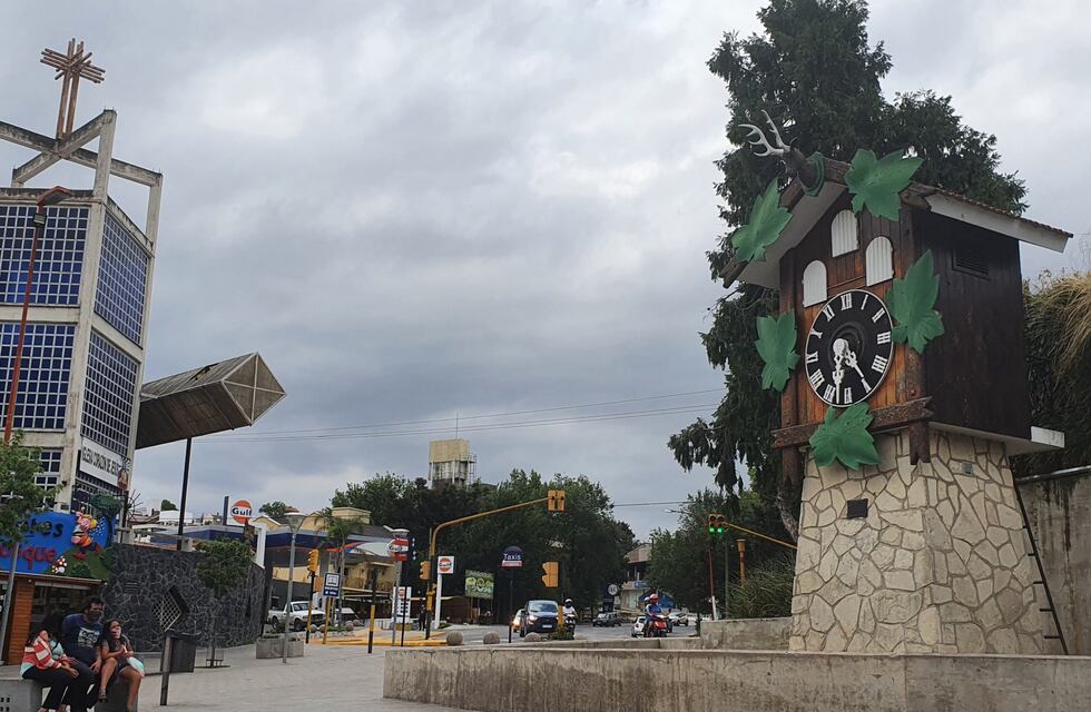 Casi tres mil casos positivos: las cifras en Carlos Paz tras un año de pandemia