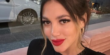 Marian Farjat posó en lencería rosa diminuta desde la cama y dejó a todos boquiabiertos