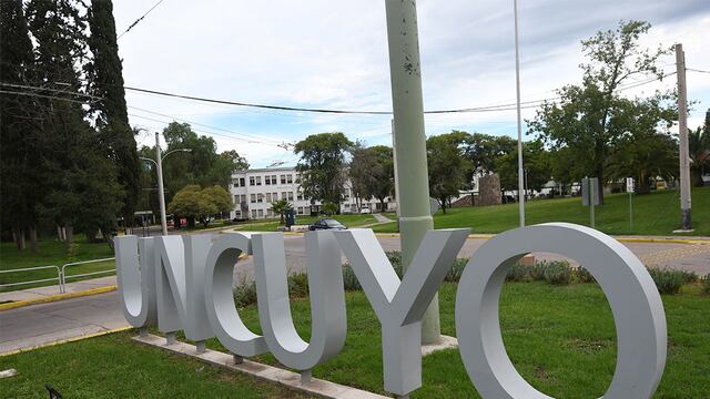 Paro por 48 horas en la Universidad Nacional de Cuyo