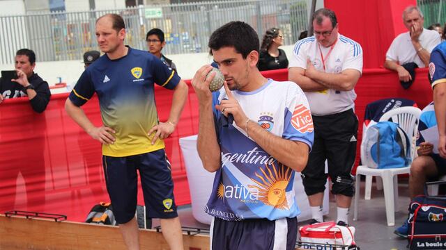 Nicolás Pretto bochofilo de Sacanta