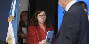 Silvina Batakis y el equipo económico dieron su primer conferencia de prensa. (Federico López Claro)