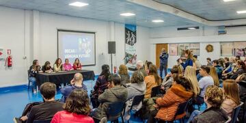 Presentaron el programa municipal de becas “Ushuaia Futuro”