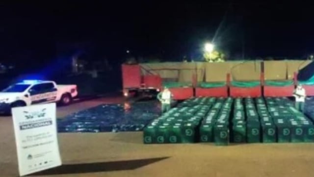 San José: secuestran cargamento de cigarrillos sin aval aduanero.