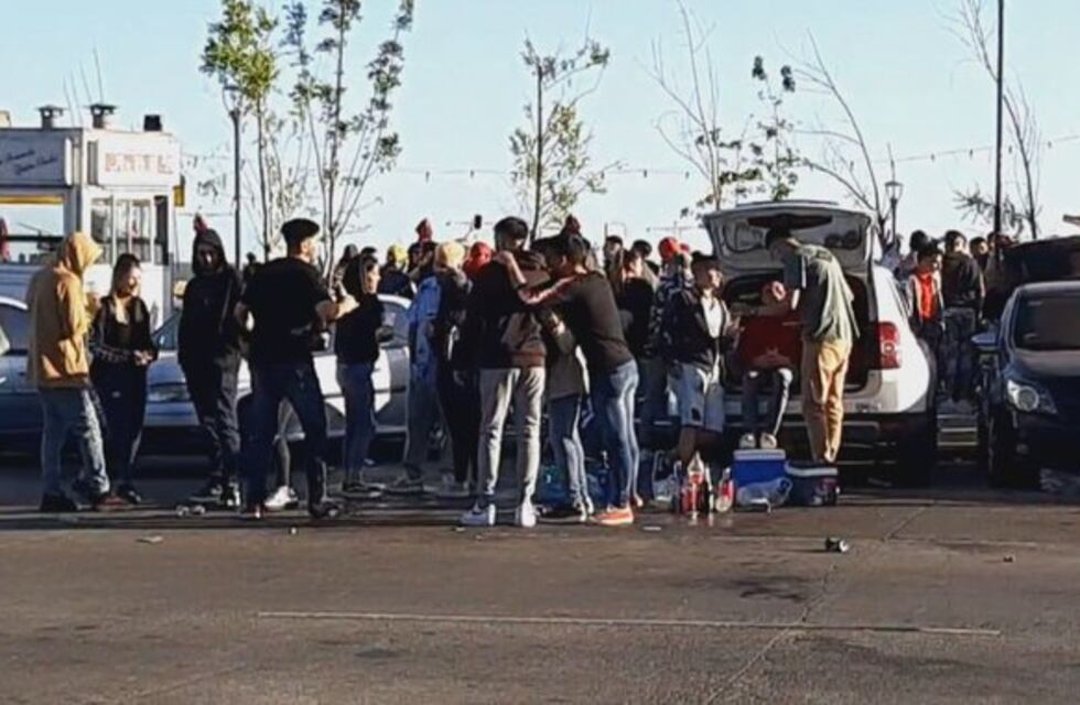 Descontrol en Costanera: fiesta sin barbijos ni distancia social