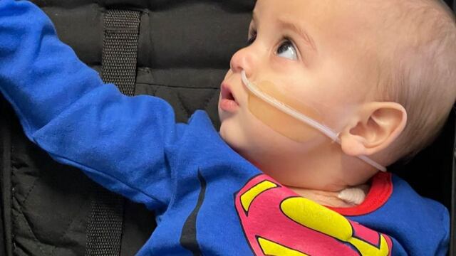 Por precaución Benja, el bebé de La Plata que lucha contra la leucemia, no puede vivir a más de 15-20 minutos del hospital.