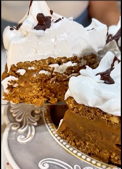 Cómo hacer una torta de dulce de leche y sin horno: la receta de Jimena Monteverde