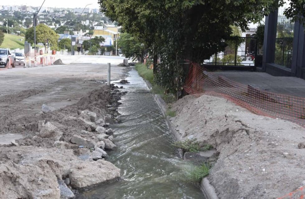 Cansados: vecinos de Villa Cabrera ruegan que se reparen las cloacas