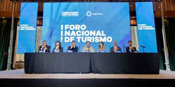 Inauguraron el Foro Nacional de Turismo 2023 en Tierra del Fuego