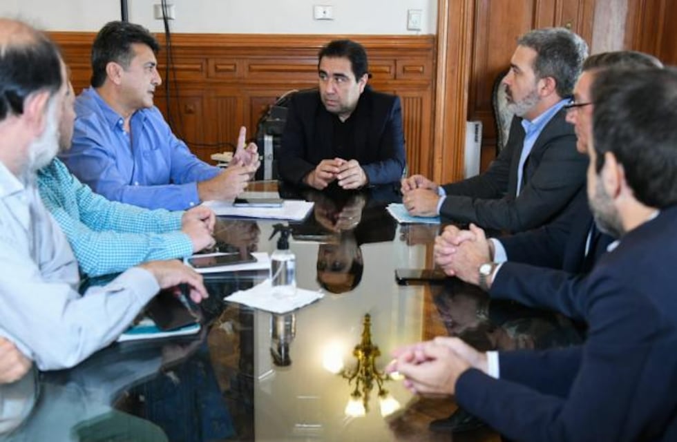 El Cadillal: siguen las gestiones por las obras en el dique