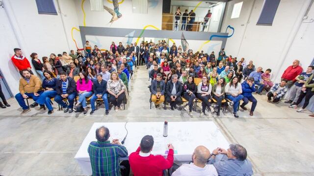 Ushuaia: entregaron 20 licencias nuevas de taxis