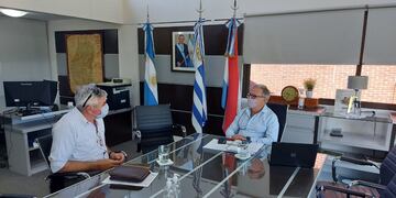 Luis Benedetto se reunió con el intendente de San Jaime de la Frontera.