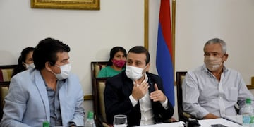 Productores de Piray recibieron la escrituración de 166 hectáreas de Arauco a través del gobierno provincial