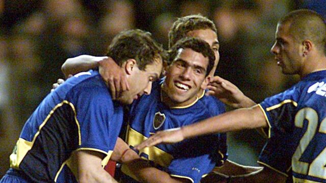 El exdelantero de la Roma fue compañero del "Apache" en la Copa Libertadores 2002.