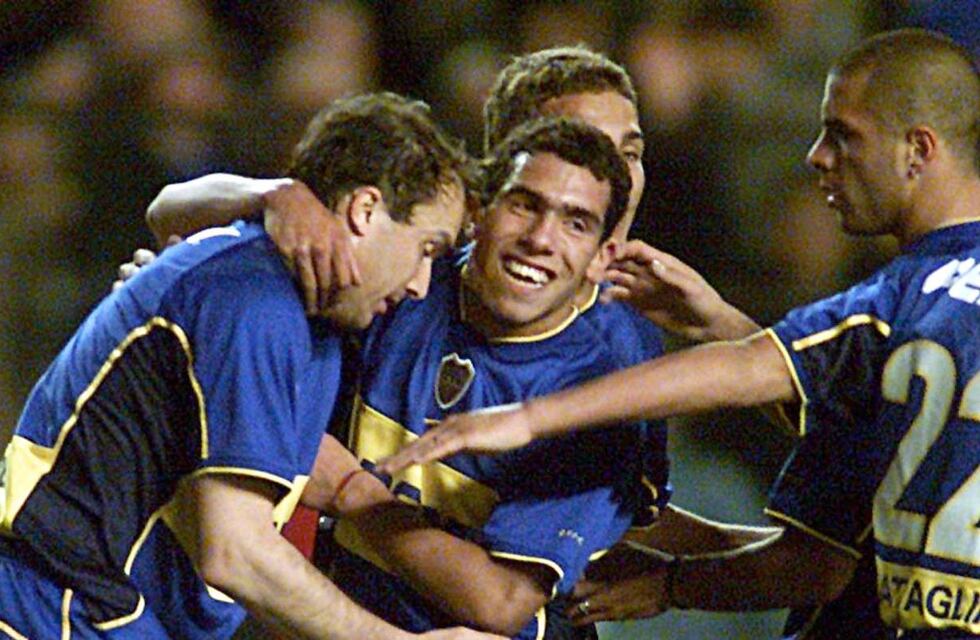 Carlos Tevez se reencontró con Abel Balbo: “Tengo muy buenos recuerdos con él”