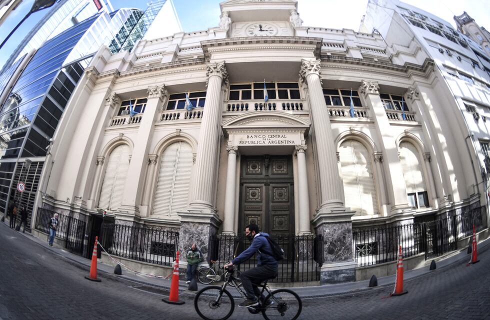 Algo mal estamos haciendo en Argentina: Hawkish o Dovish