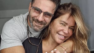 Nazarena Vélez y Santiago Caamaño. (Instagram Nazarena Vélez)
