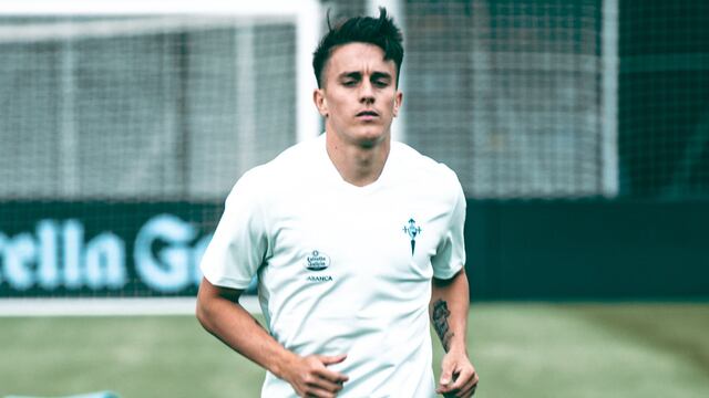 "Chucky" comenzó a entrenar con el plantel gallego luego de su presentación.