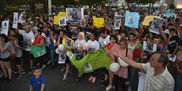 Familiares y amigos piden justicia por el adolescente.