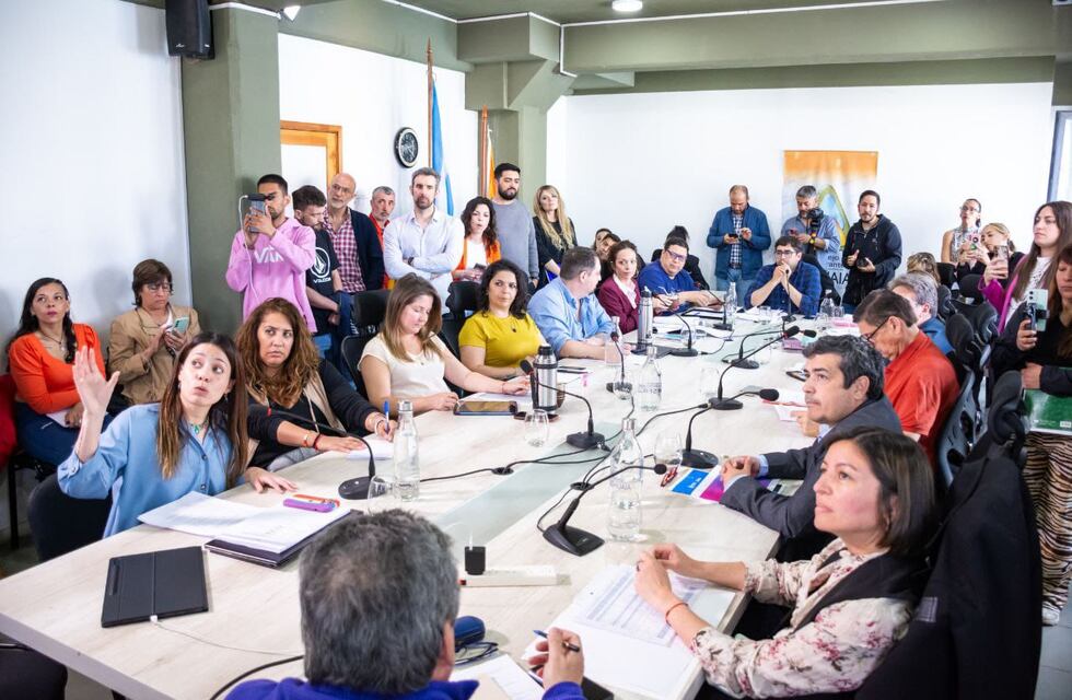Presentaron un presupuesto estimativo 2025 en el Concejo Deliberante de Ushuaia