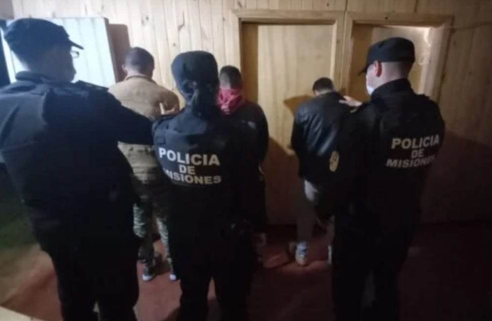 Tres jóvenes fueron detenidos por robo en Colonia Alberdi