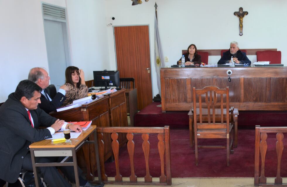 Aberrante: violó a su propia hija y la amenazó con atacar a su hermano