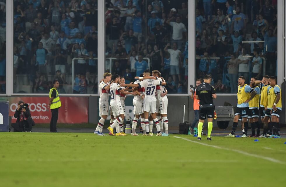 Videos: Belgrano pierde por los goles de Mateo Retegui, ex Talleres