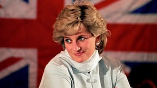 Lady Di murió en 1997 en un accidente de tránsito en Francia.