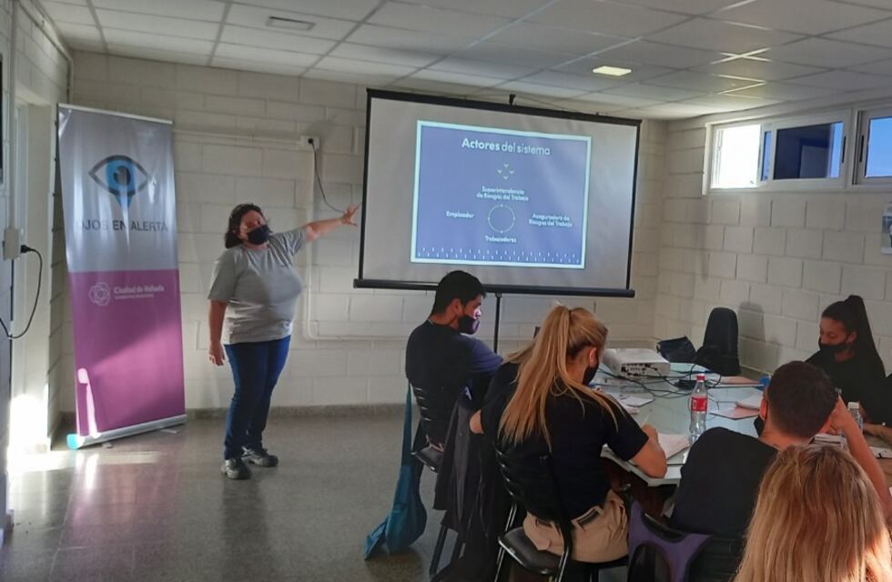 Capacitaron al nuevo personal de la GUR y del Centro de Monitoreo