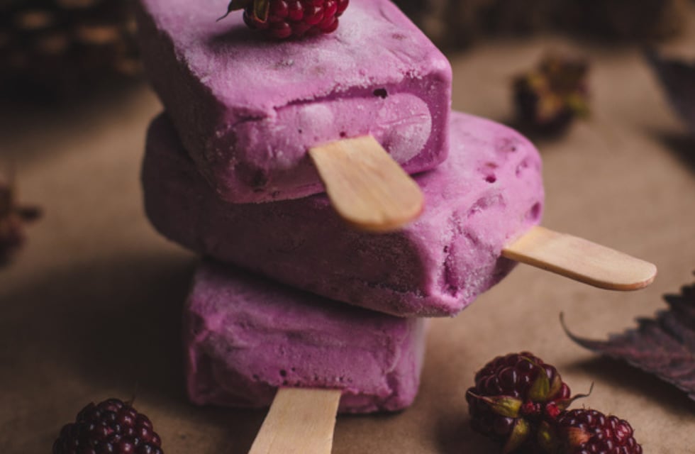 Cómo hacer helado saludable con solo 3 ingredientes para combatir el calor